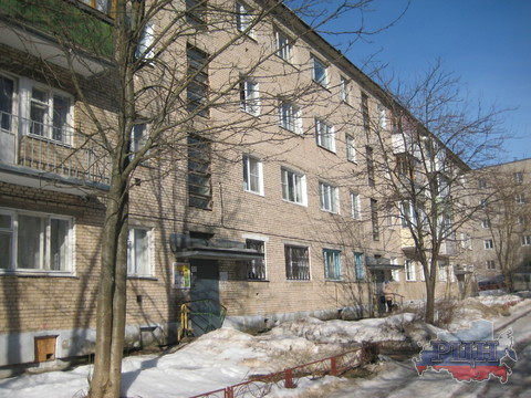 Пересвет, 2-х комнатная квартира, ул. Строителей д.9, 1950000 руб.