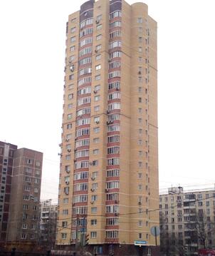 Москва, 2-х комнатная квартира, ул. Героев-Панфиловцев д.5, 13700000 руб.