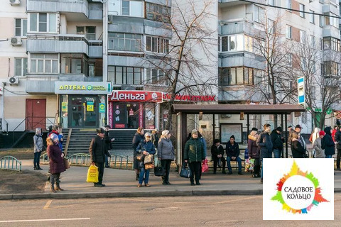 Предлагается помещение площадью 20,4 м2, расположенное в непосредствен, 38000000 руб.