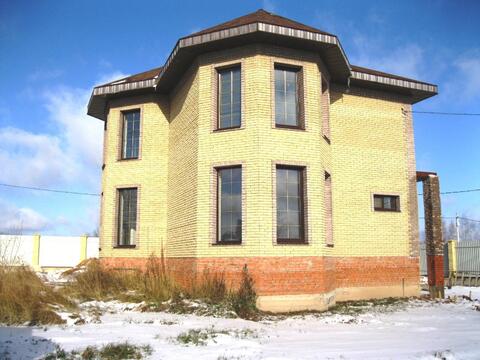Дом кирпичный новый 220 кв.м, на зем.уч 12 сот., 7650000 руб.
