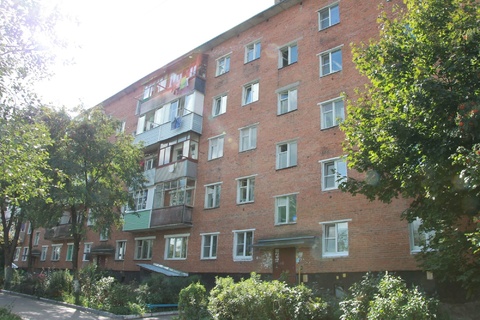Белые Столбы, 3-х комнатная квартира, Геологов д.3, 3800000 руб.