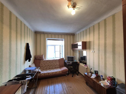 Комната 18,6 м2 в 5-к., 3/3 эт., 1200000 руб.