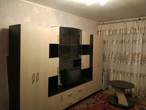 Кубинка, 1-но комнатная квартира, кубинка-10 д.23, 18000 руб.
