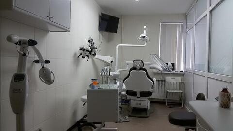 Кресло в стоматологическом кабинете с оборудованием вблизи метро, 84000 руб.