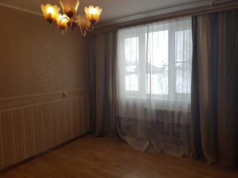 Яхрома, 3-х комнатная квартира, ул. Большевистская д.2, 3300000 руб.