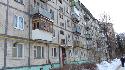 Клин, 2-х комнатная квартира, ул. 50 лет Октября д.5, 2000000 руб.