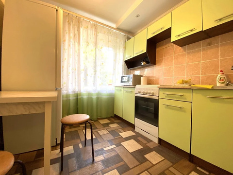 Куровское, 1-но комнатная квартира, ул. Вокзальная д.11, 3400000 руб.