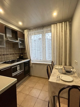 Москва, 3-х комнатная квартира, ул. Грекова д.4, 19800000 руб.