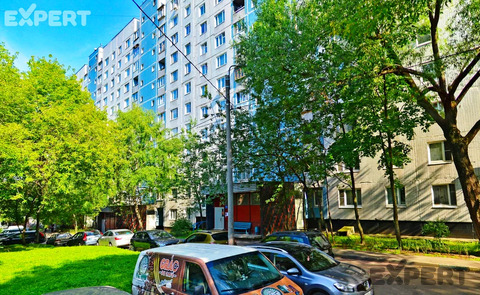 2-комн. кв, Инициативная ул. д. 7к2, 52 м2, этаж 9/12 2-комн. кв, Инициативная ул. д. 7к2, 52 м2, этаж 9/12