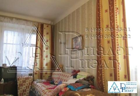 Продается комната в трехкомнатной коммунальной квартире, 2500000 руб.