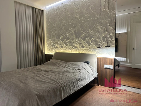 Москва, 2-х комнатная квартира, бульвар Братьев Весниных д.1, 41500000 руб.