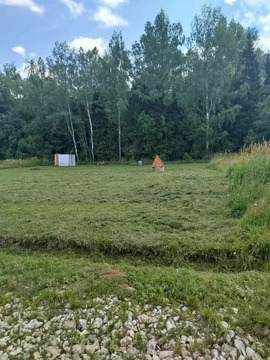 Земельный участок у леса, 800000 руб.