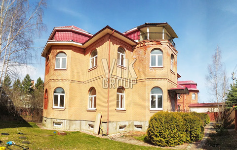 3-х эт коттедж 610 кв.м 12 сот Красногорский р-н 5 км от МКАД 3-х эт коттедж 610 кв.м 12 сот Красногорский р-н 5 км от МКАД