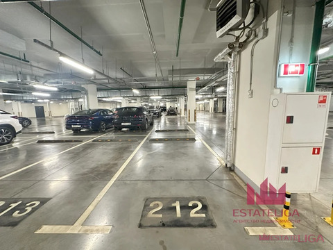 Продажа гаража, улица Виктора Маслова, 6000000 руб.