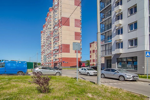 Боброво, 1-но комнатная квартира, Лесная д.18 к1, 4990000 руб.