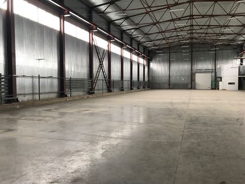 Аренда производственно-складского помещения 250 м2, пандус, 3800 руб.