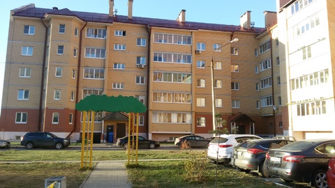 Белоозерский, 2-х комнатная квартира, ул. Юбилейная д.13, 5700000 руб.