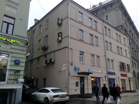 Аренда на Патриарших Прудах Аренда на Патриарших Прудах