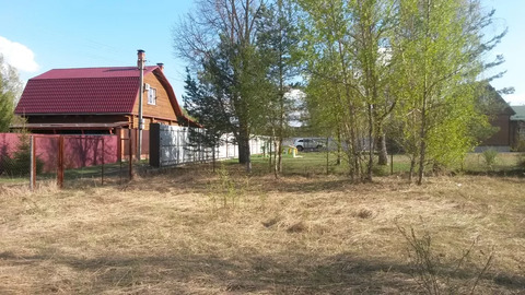 СНТ Малахит Участок 9.5 соток, в 50 метрах от большого озера СНТ Малахит Участок 9.5 соток, в 50 метрах от большого озера