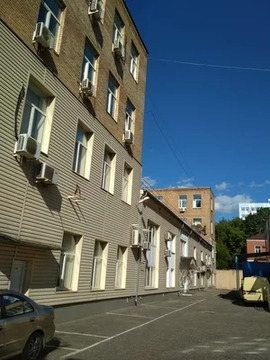 Административное здание, 194900000 руб.