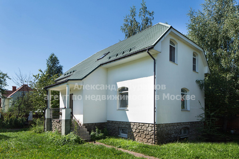 Продажа надежного дома: д.Осоргино, 270 кв.м на 9 сотках., 14900000 руб.