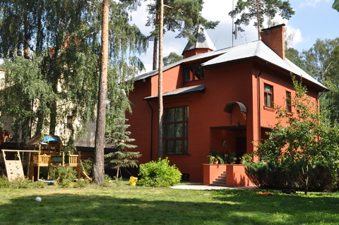 Продается 3х этажный дом 409,5 кв м пос Малаховка Продается 3х этажный дом 409,5 кв м пос Малаховка