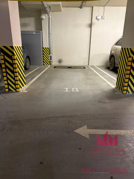 Продажа гаража, Новоивановское, Одинцовский район, бульвар Эйнштейна, 1900000 руб.