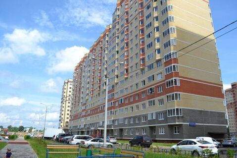 Свердловский, 1-но комнатная квартира, Молодежная д.4, 2350000 руб.