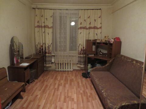 Сдам комнату 18 м2 в г. Серпухов, пл. 49 Армии, 8000 руб.