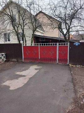 Уютный дом для круглогодичного проживания с городскими коммуникациями, 7990000 руб.