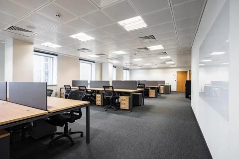 Офис с мебелью в БЦ класса Б+, 32000 руб.