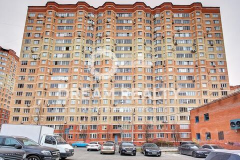 Московский, 3-х комнатная квартира, 3-й мкр. д.3, 16000000 руб.