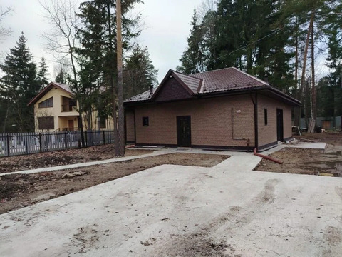 Продам новый современный дом в п. Кратово, ул. Интернациональная, 26500000 руб.