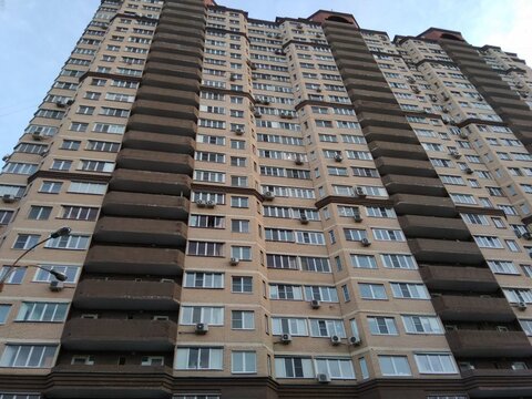 Одинцово, 2-х комнатная квартира, Маршала Жукова д.11а, 5750000 руб.