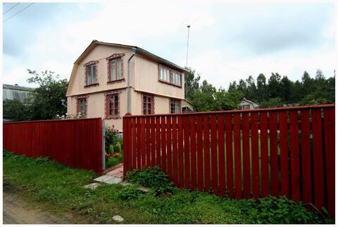 Продаётся дача с земельным участком в Московской области, 1300000 руб.