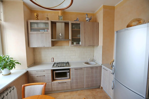 Москва, 2-х комнатная квартира, Фрунзенская наб. д.40, 33500000 руб.