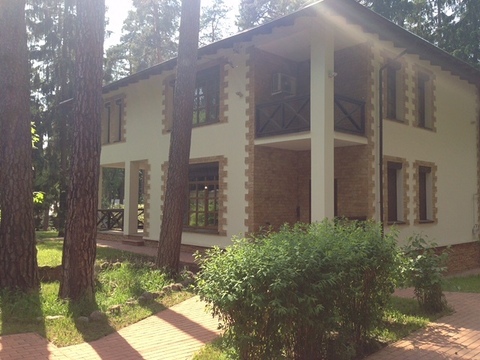 Сдается стильный дом 250 кв.м. на великолепном участке в Кратово, 80000 руб.
