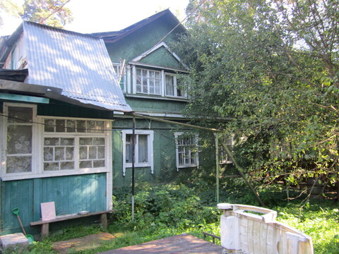 Продается выделенная часть дома и земельный участок в самом зеленом, 3300000 руб.