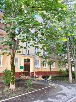 Продаётся 1 к.кв. под реновацию около метро Славянский бульвар Продаётся 1 к.кв. под реновацию около метро Славянский бульвар