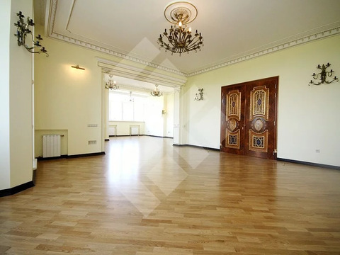 Москва, 6-ти комнатная квартира, ул. Нежинская д.8к3, 285000000 руб.