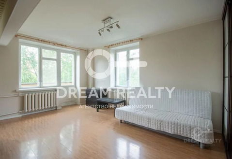 Москва, 1-но комнатная квартира, ул. Поклонная д.2 к2, 7120000 руб.