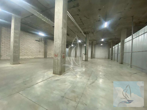 Аренда склада, улица Адмирала Корнилова, 23520 руб.