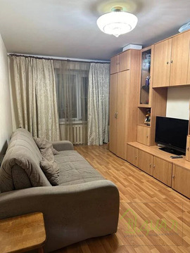 Яхрома, 1-но комнатная квартира, ул. Большевистская д.20, 3800000 руб.