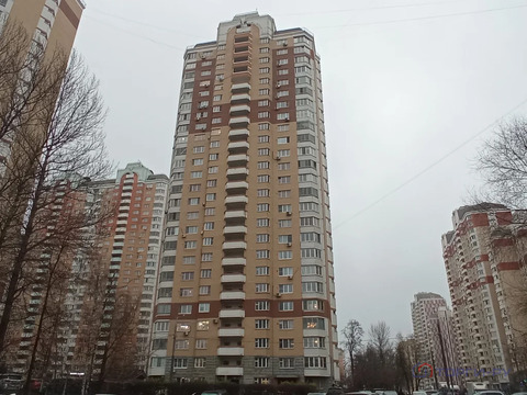 Москва, 3-х комнатная квартира, ул. Главмосстроя д.18, 25630000 руб.