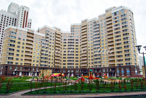 Москва, 4-х комнатная квартира, ул. Покрышкина улица д.8к3, 53000000 руб.