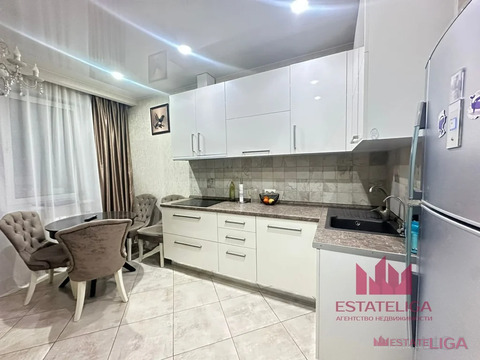 Видное, 2-х комнатная квартира, Зеленые аллеи б-р. д.4, 12500000 руб.