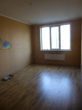 Родники, 2-х комнатная квартира, ул. Учительская Б. д.4, 3850000 руб.