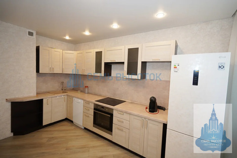 Москва, 2-х комнатная квартира, ул. Маршала Савицкого д.12, 12400000 руб.