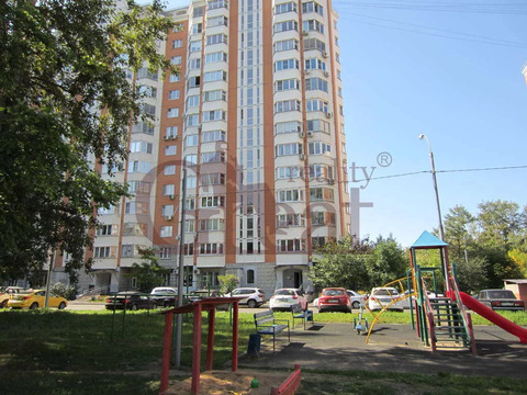 Москва, 2-х комнатная квартира, ул. Парковая 13-я д.40, 15600000 руб.