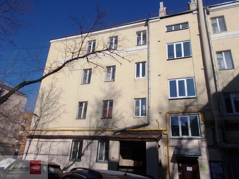 Комната 15.7 м2 в 3-к, 4/4 эт, 2-я Дубровская улица, 6, 2700000 руб.